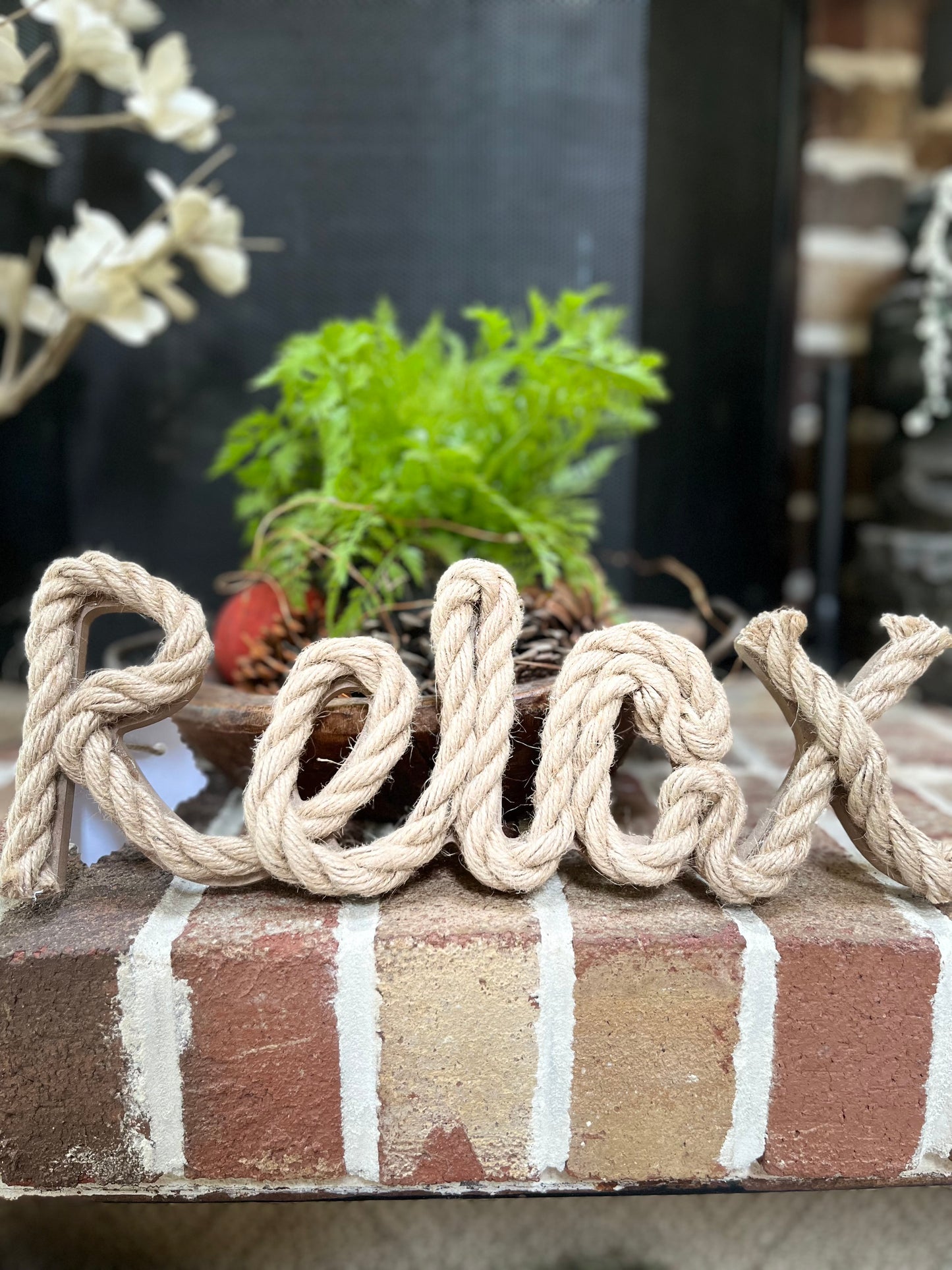 RELAX ROPE SIGN